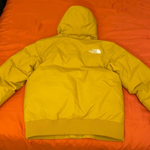 The North Face Men's McMurdo Bomber Parka. Medium size - Picture 3 of 5